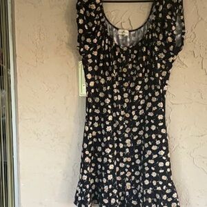 Derek❤️Heart Women’s Size XL Floral Daisy Print Scoop Neck Mini Dress Casual